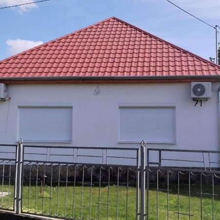 Valentina Apartman Balatonmáriafürdő 外观 照片